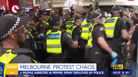 Fire breaks out near butcher in Sydney; Historic meeting between Trump and Putin _ 9 News Australia