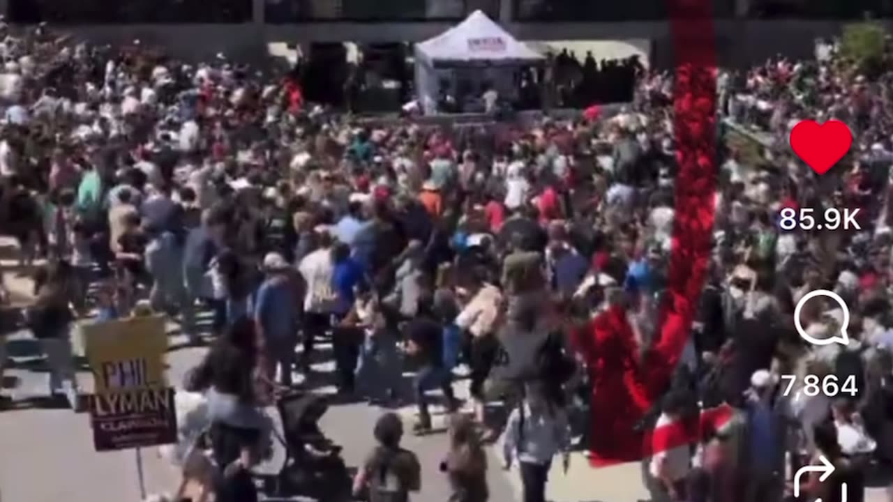 Charlie Kirk shot and killed at Utah event.