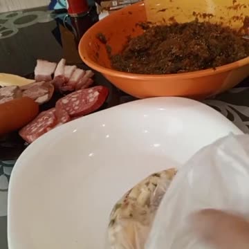 Russian Man Recommends Soldiers Bring Plastic Bags Full of Meals