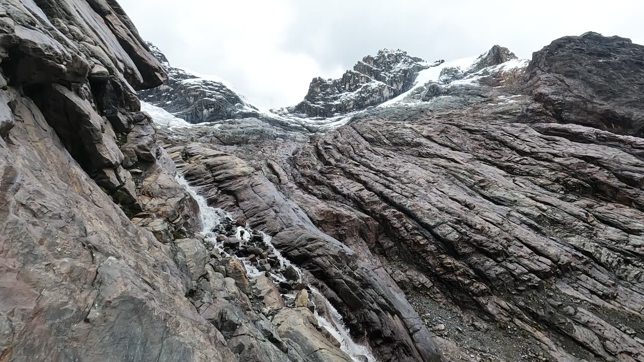 Waterfalls below, lake above #NevadoMaparaju #Huaraz