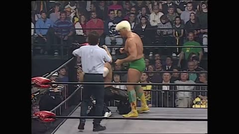 (1996.01.22) Randy Savage vs Ric Flair - World Championship Match - WCW