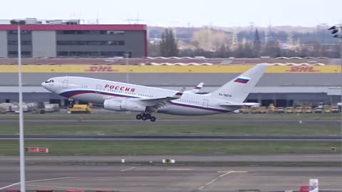 Como a Rússia Tentou Superar a Boeing – E Fracassou Vergonhosamente