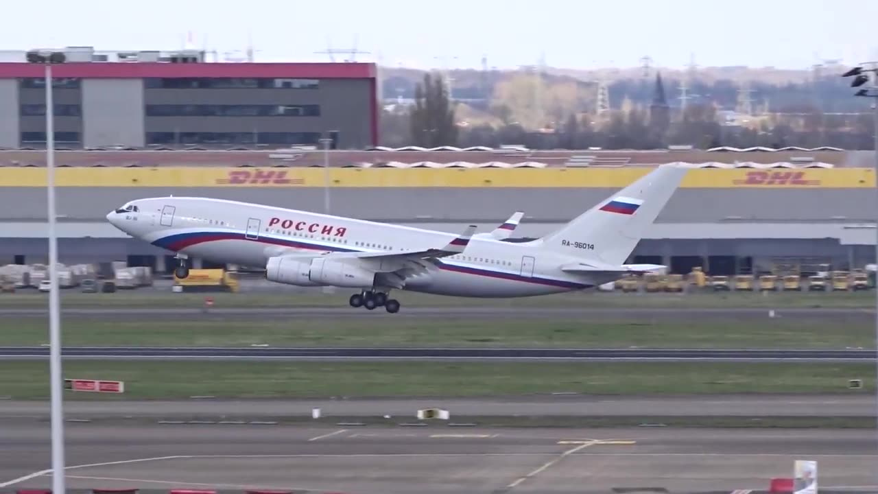 Como a Rússia Tentou Superar a Boeing – E Fracassou Vergonhosamente