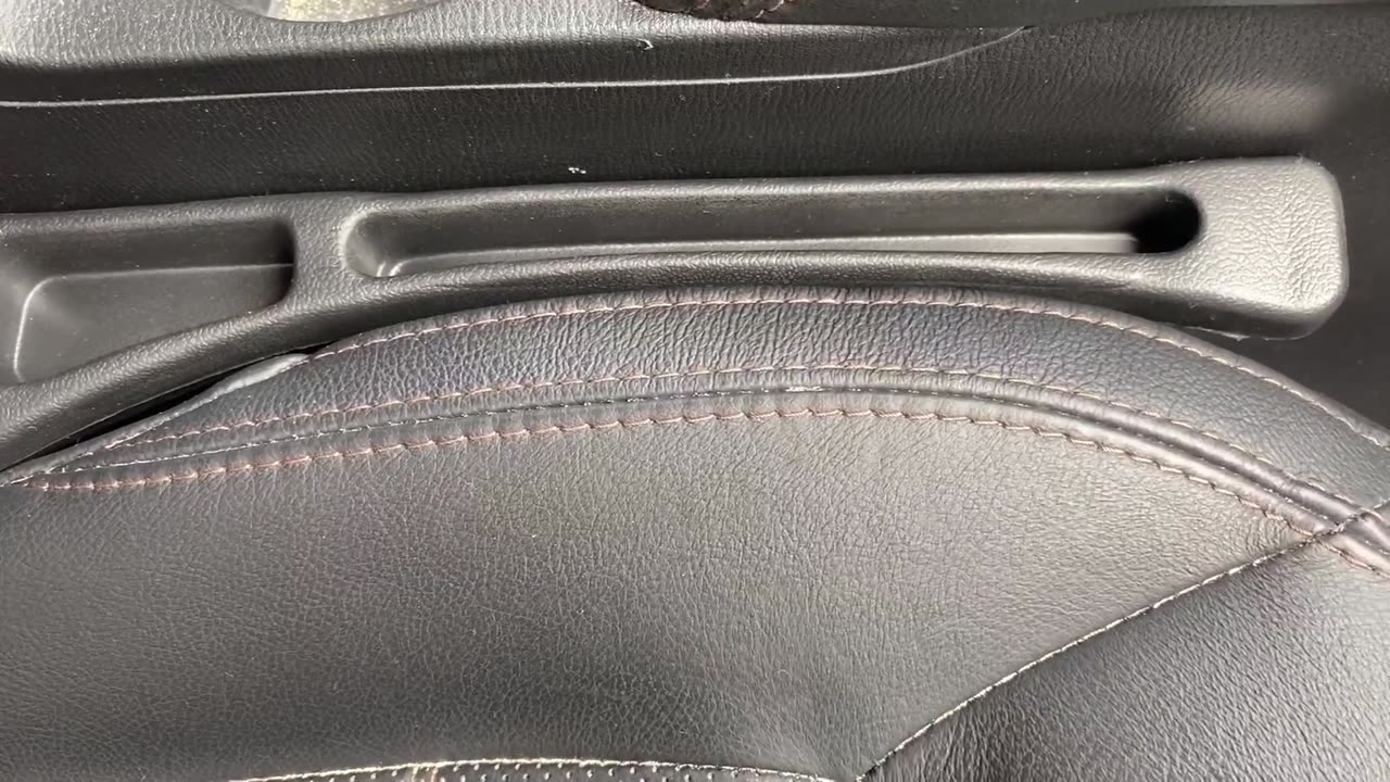 Universal Fit Soft Foam Car Seat Gap Plug to Fill The Gap Between Seat and Console