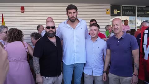 VOX apoya al anciano de Torre-Pacheco