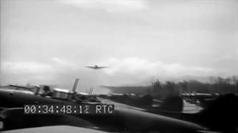 Japanese Pilots - Dive Bombers - Aerials Of Dive Bombers In Flight 1943