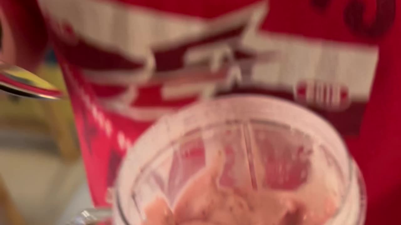 Banana Strawberry Smoothie