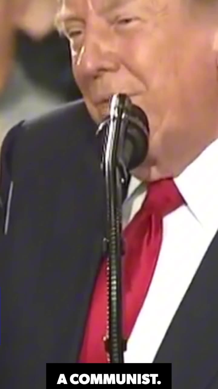 Trump laughs about 'communist' heckler mid-speech thumbnail
