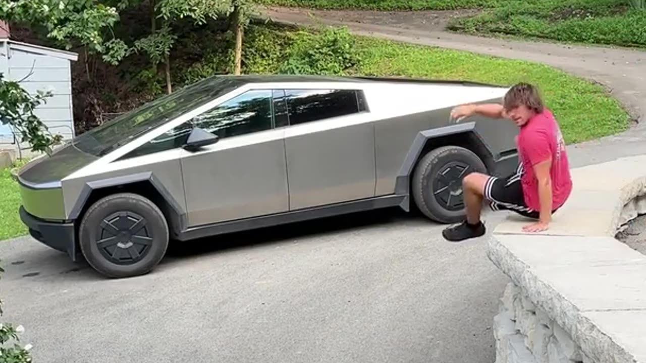 Guy Discovers Physics