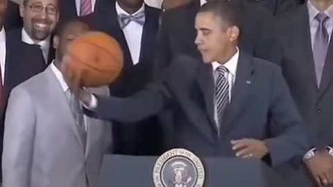 #nba #ballislife #ball #basketball #obama #barackobama #whitehouse #dc