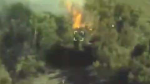 Drone Smashes into Russian Mtsa-S Heavy Gun