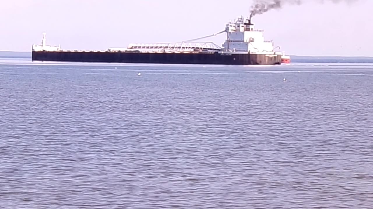 Stock Video Ore Dock Ore Ship Traffic Outbound Inboud