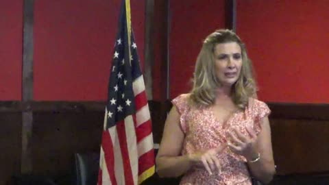 Reagan Box speaks to the Acworth John Birch Chapter