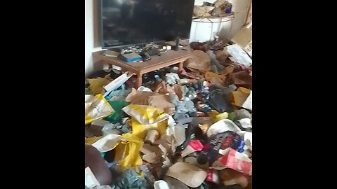 Québec Tenant Used My House As A Garbage Bin!!!😩