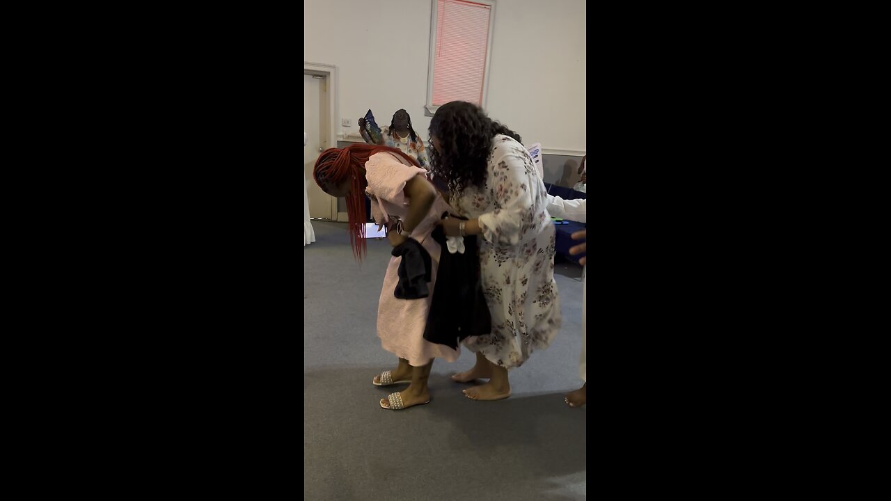 Hold my mule 💃🏽💃🏽 praise break
