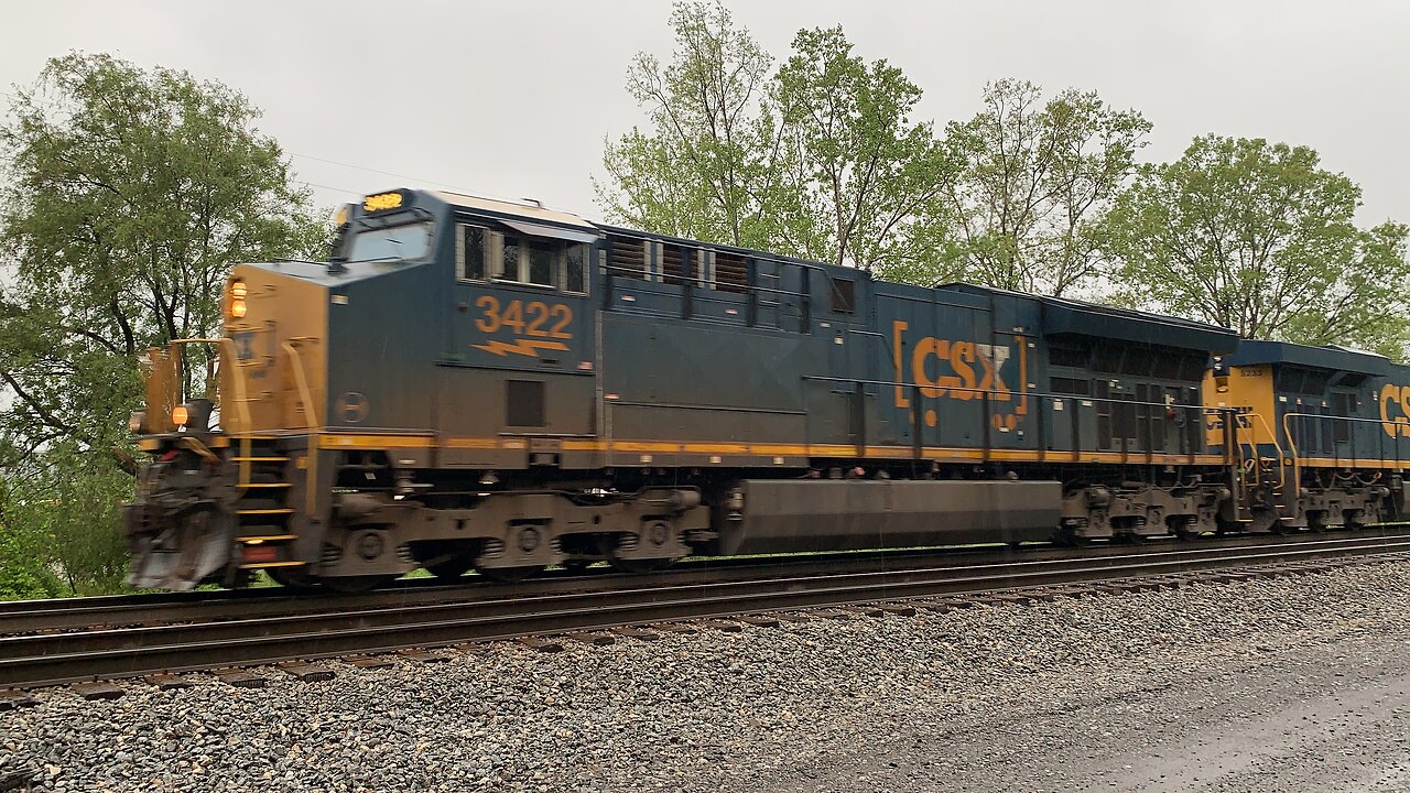 CSX Trains 3422 and 5233 pulling a mixed manifest