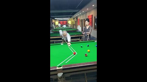 🎱 When Billiards Turns into a Comedy Show! 😂