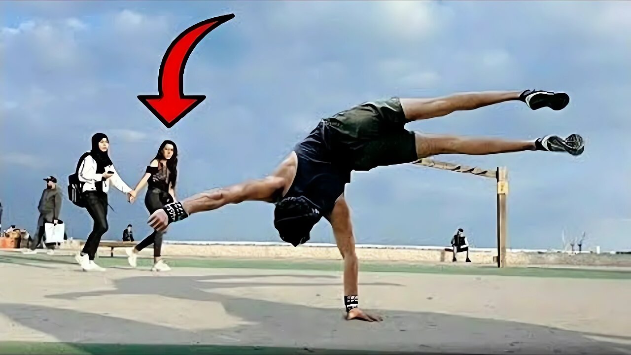 đŸ”¥Scaring People in The Gym With Calisthenics #129