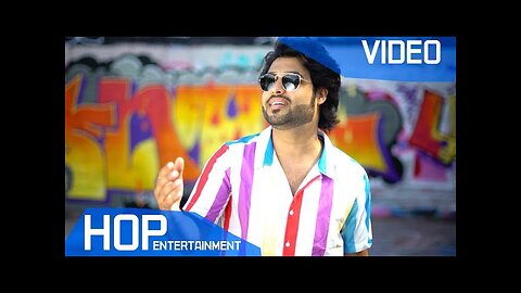 what a boing747 looks like mid flight from another air craft