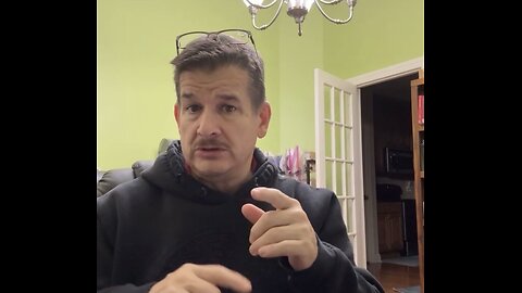 ASL only - The deaf vlogger shared his thoughts about tariffs