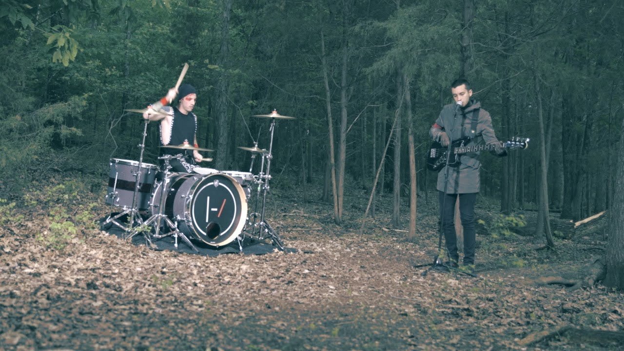 Twenty one pilots - Ride (Official Video)