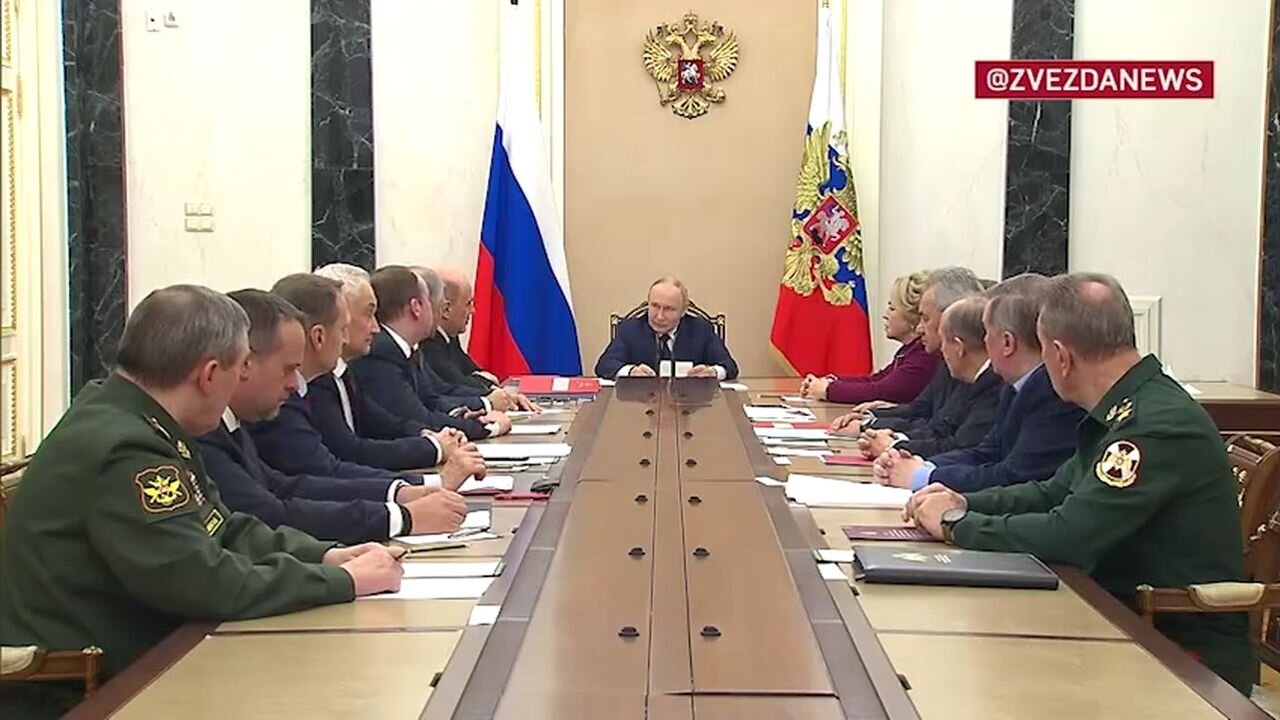 Vladimir Putin vyzval bezpečnostní orgány Ruska k přípravě na jaderné zkoušky!