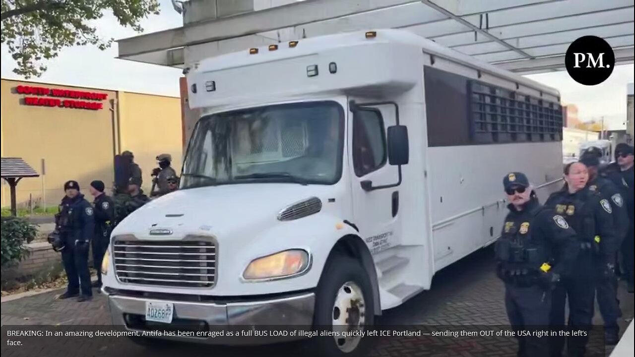 Antifa Enraged As BUS LOAD of Illegal Aliens Leaves ICE Portland — sending them OUT of the USA
