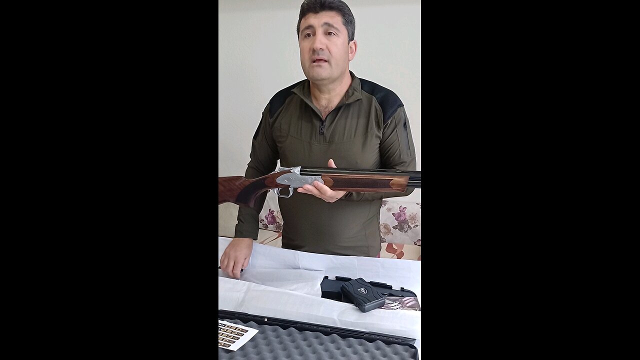 Ceo Trust Özel Yapım Süper Poze