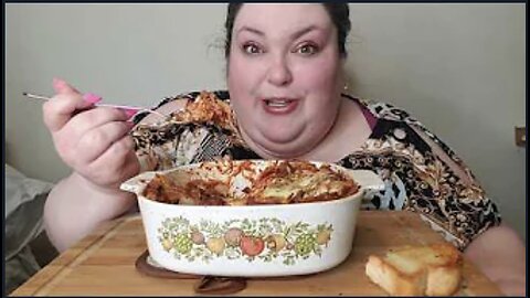 FB 20200310 LASAGNA AND GARLIC BREAD MUKBANG
