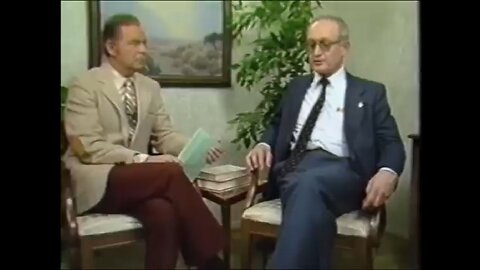 FULL INTERVIEW with Yuri Bezmenov. The Four Stages of Ideological Subversion (1984)