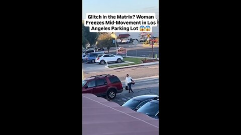 Woman Freezes Mid-Walk. Glitch In The Matrix?