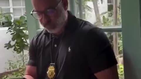 Miami Beach woman questioned by system pigs over Facebook comment about mayor