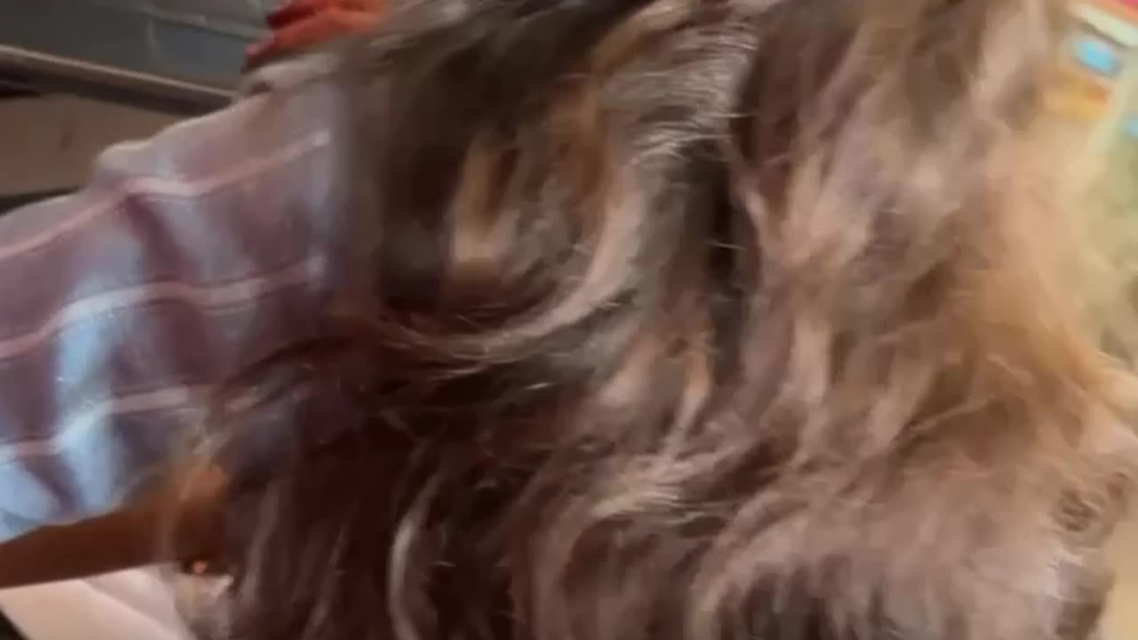 Touching & Playing with Long Hair in Public – Street Moments!