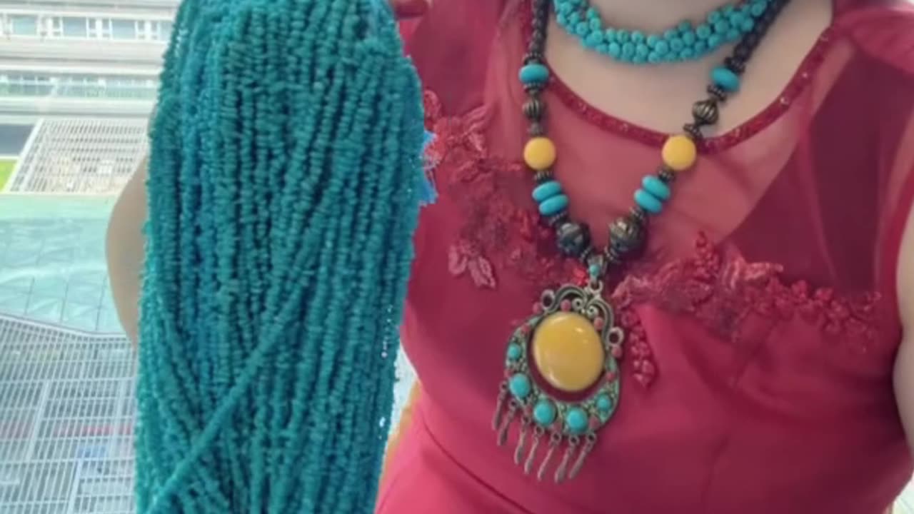 Not all green stones are called natural ore! The difference is not a little bit