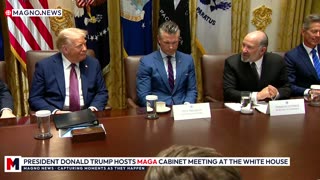 🇺🇸 President Donald Trump hosts Cabinet Meeting at The White House [LIVE]