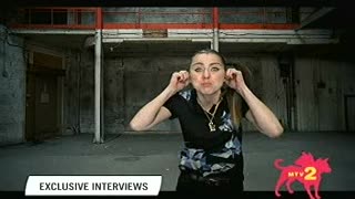 Love Me or Hate Me - is the sixth single from English artist Lady Sovereign