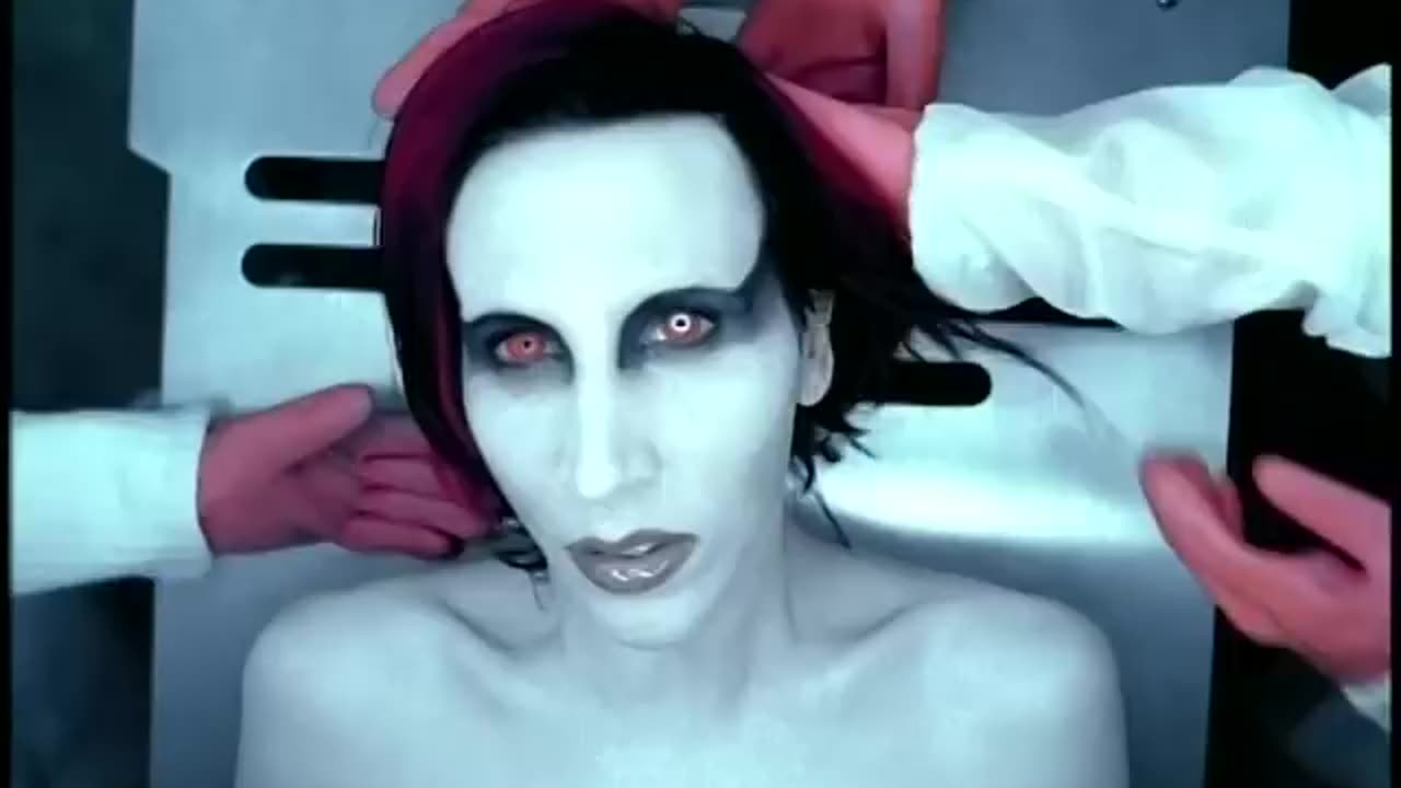 Marilyn Manson - The Dope Show