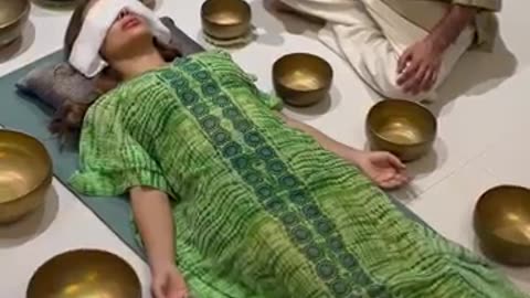 Breaking: Sound Healing - Tibetan Singing Bowls For Meditation