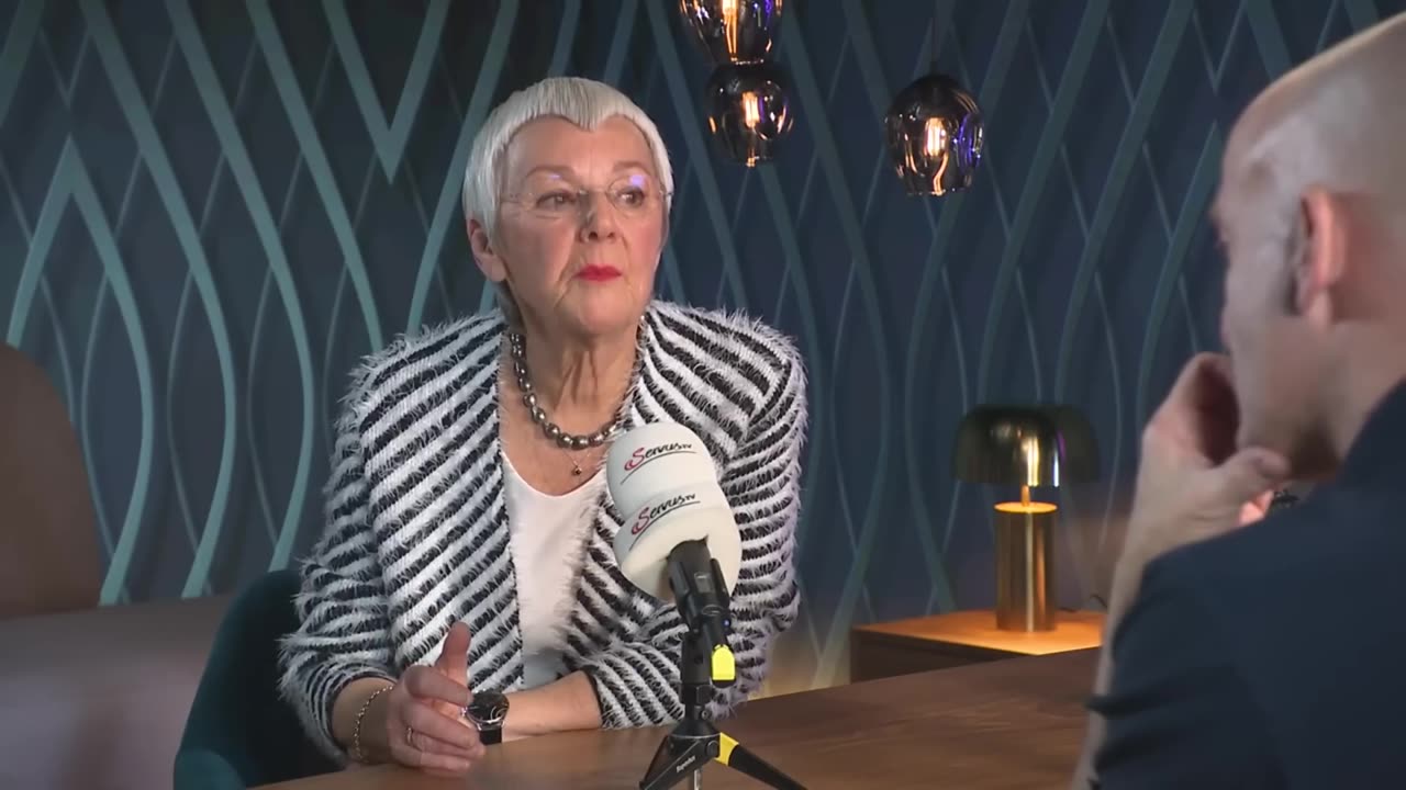 Krone-Schmalz warnt: Ohne Sicherheitsgarantien für Russland kein Frieden