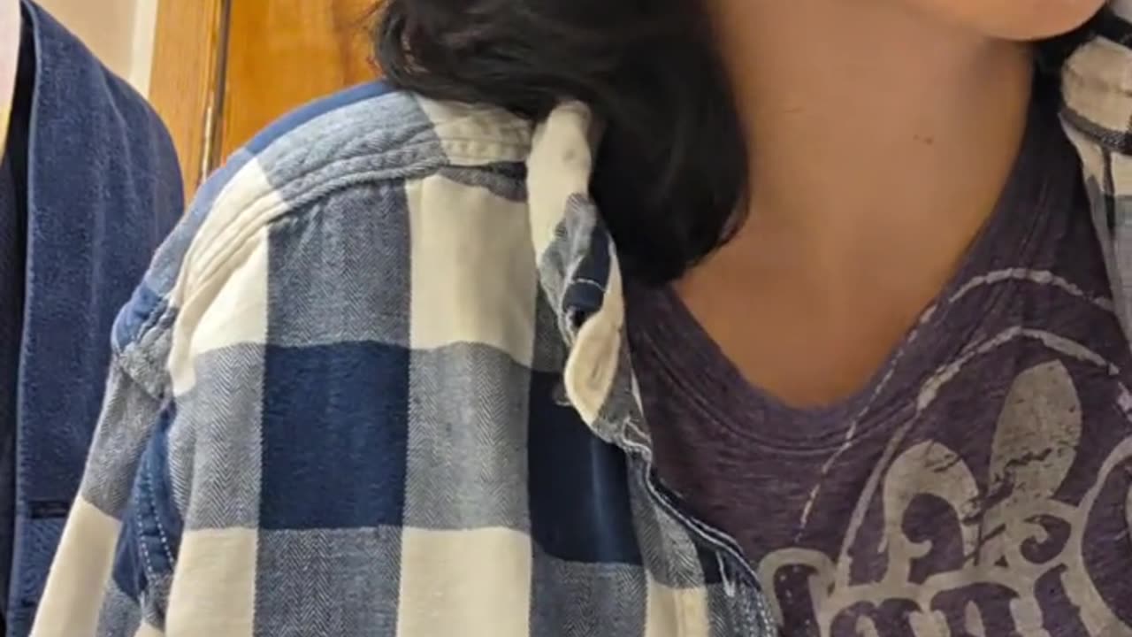 Hi, my little horrors! Get ready for the day with me!