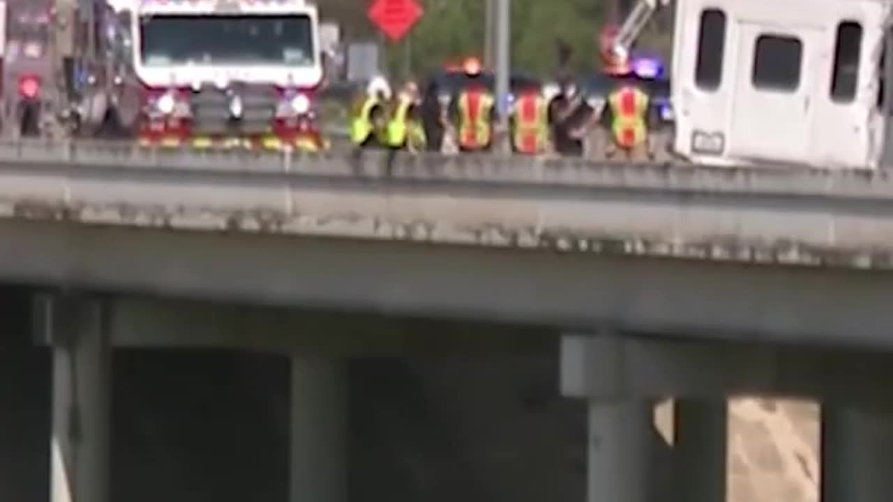 Crime Stoppers releases photo of stolen Camaro in connection with fatal SW Side crash - KSAT 12