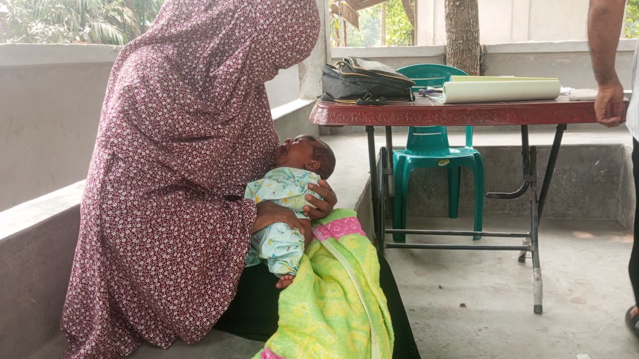Baby immunization Mummant
