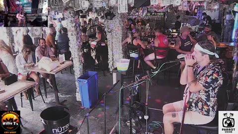 LIVE Music Everyday!