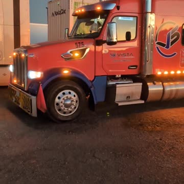 3 DAYS LEFT #reallifetruckers #truckdriving #truckinlifestyle #reallifetrucker #trucking #vote