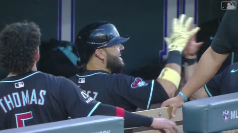Eugenio Suárez es líder en remolcadas de MLB