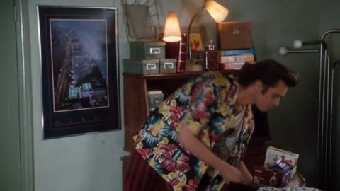 Lovely babe | Ace Ventura: Pet Detective