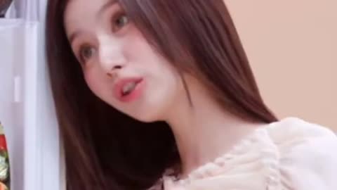 Twice Sana BTS J-HOPE Kpop 2025