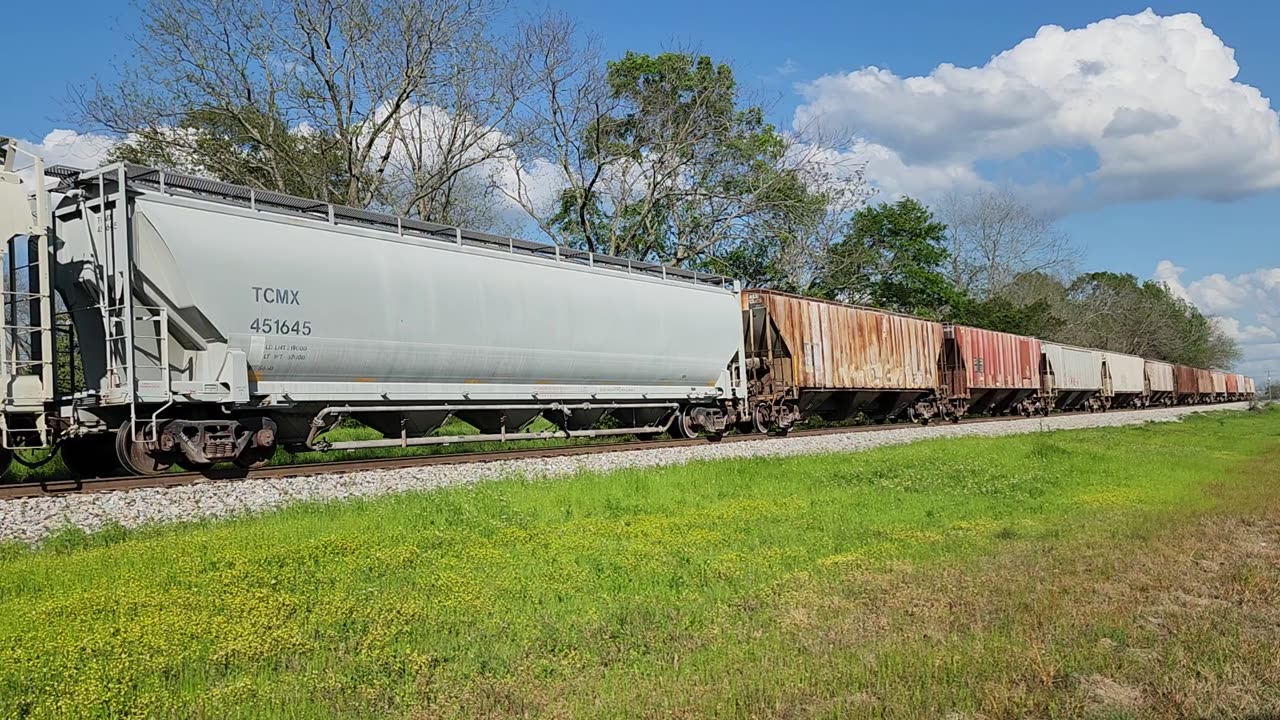 CSX 709 and 848 southbound on the Dothan Subdivision