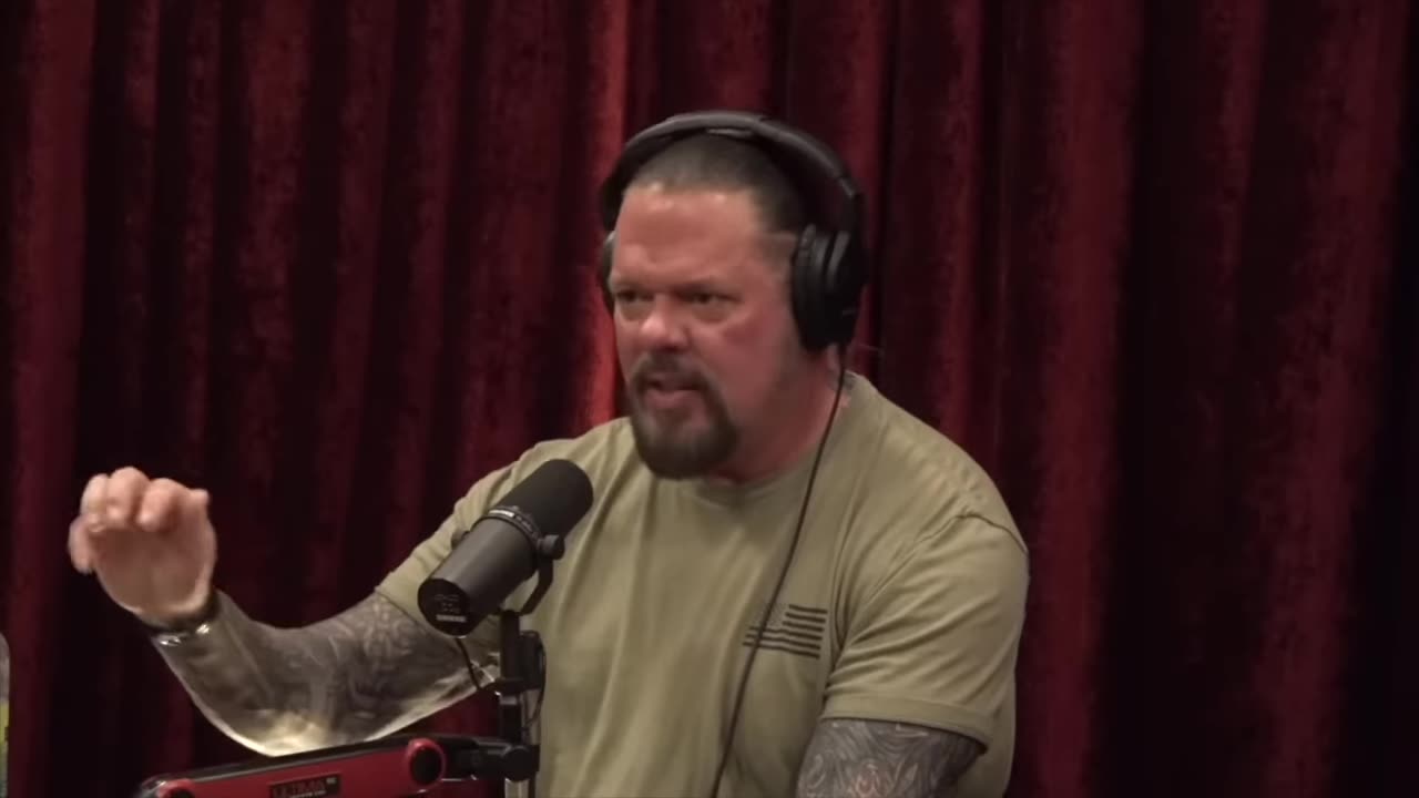 Undercover FBI Agent was Almost Caught by Biker Gang | JRE Clips