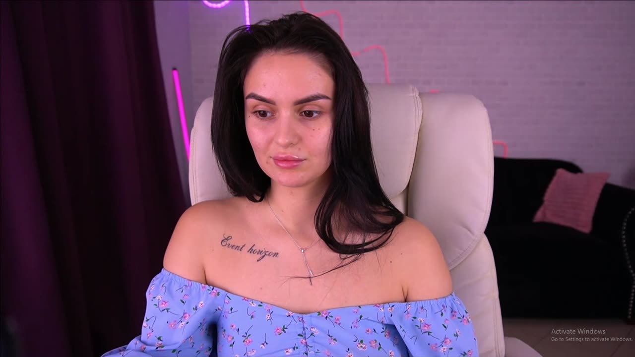 Beauty with kindness hits different.